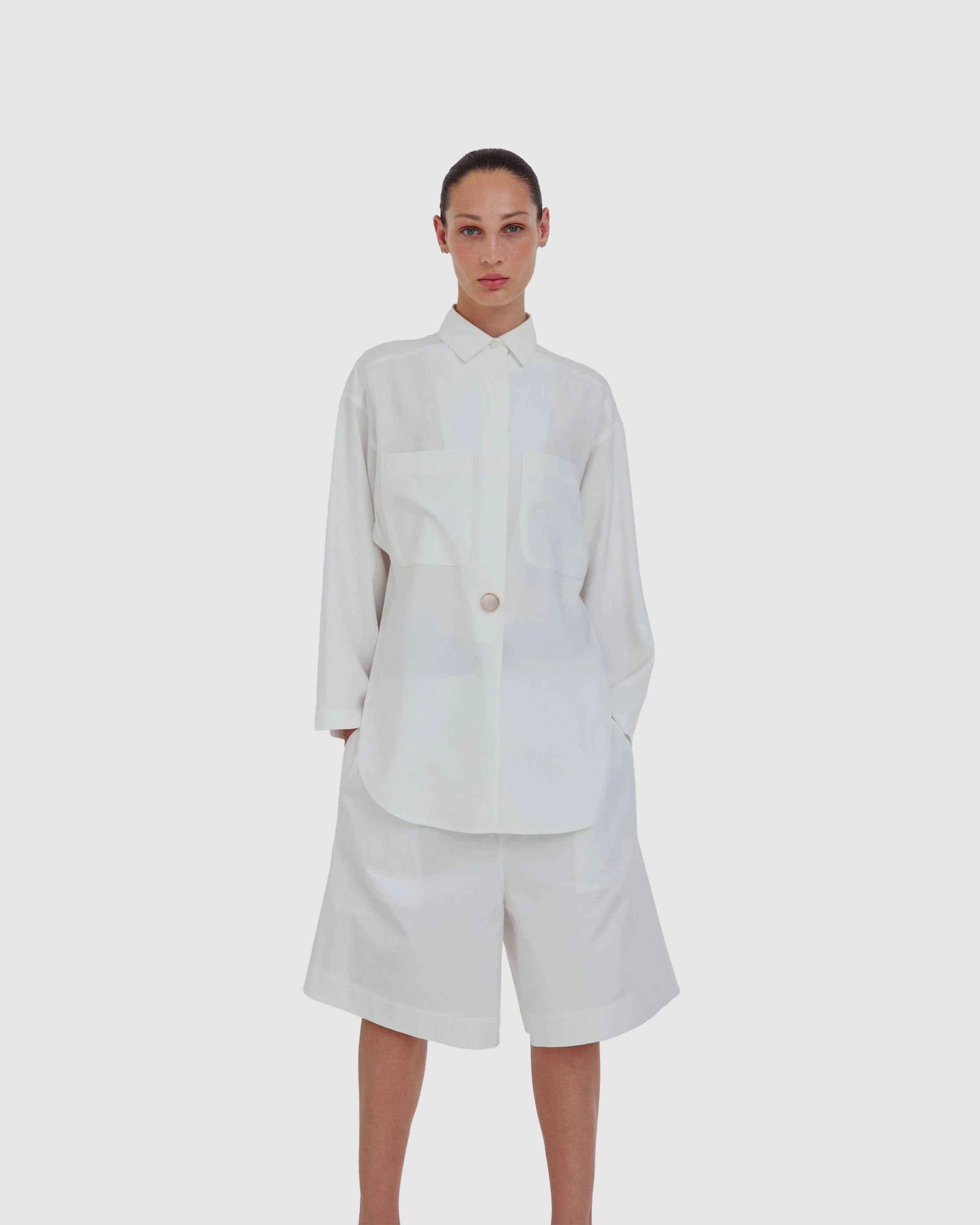 Twill shirt jacket with clean construction